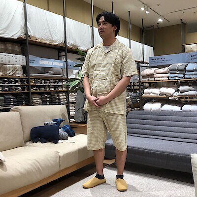 紳士 脇に縫い目のない サッカー織 半袖パジャマ | 無印良品